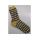 Handgestrickte Socken Gr. 42/43 Stripes grau/gelb